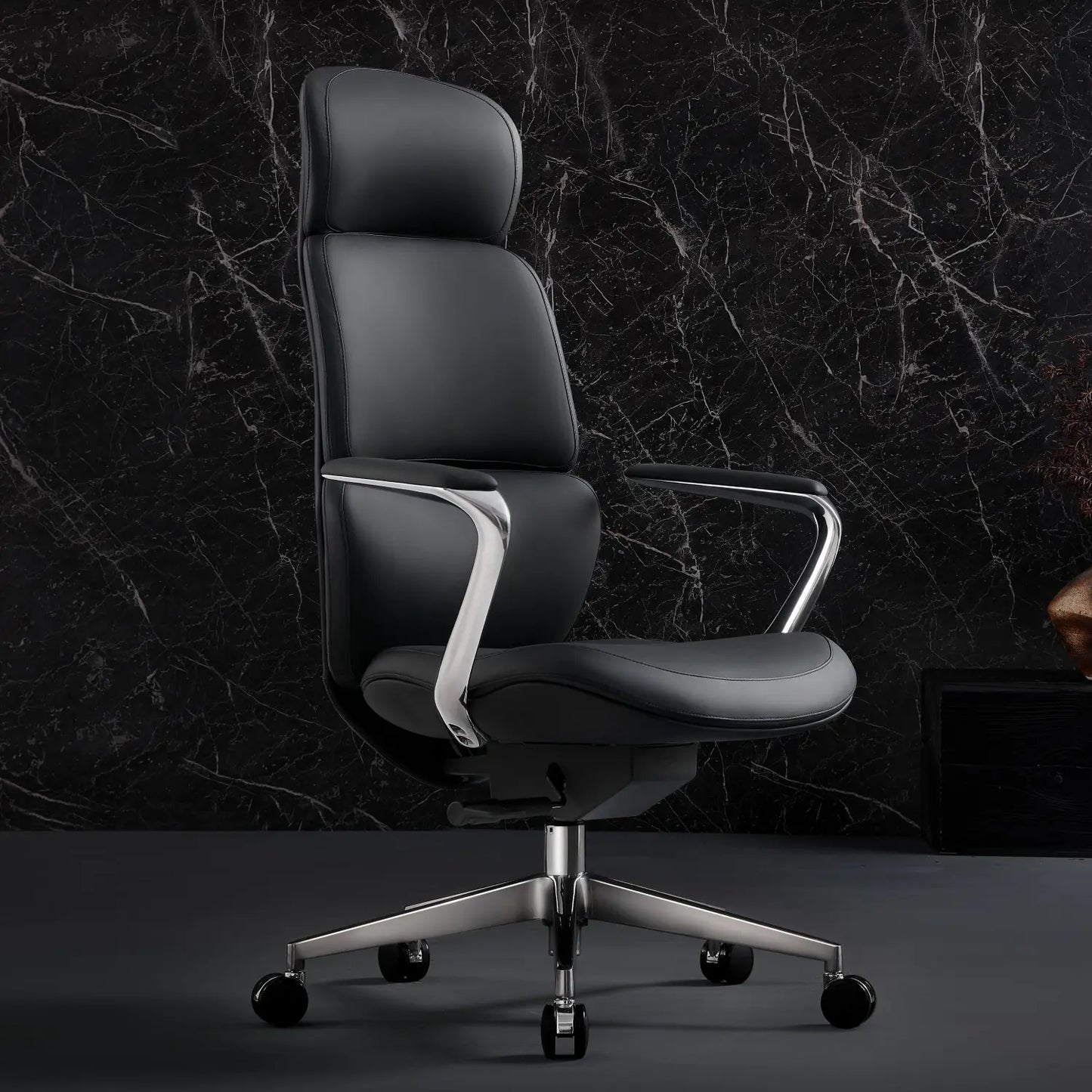 NOLAN Executive Leather Office Chair